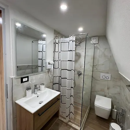 Villa Doel House *